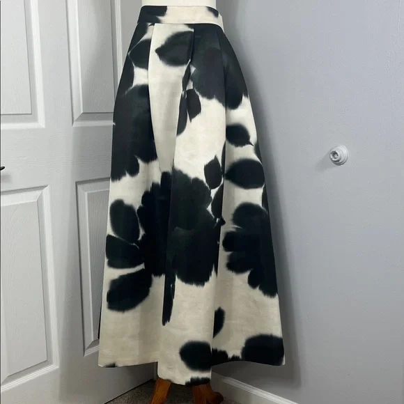 Brooks Brothers Floral A-Line Maxi Skirt in Twill - Picture 8 of 14